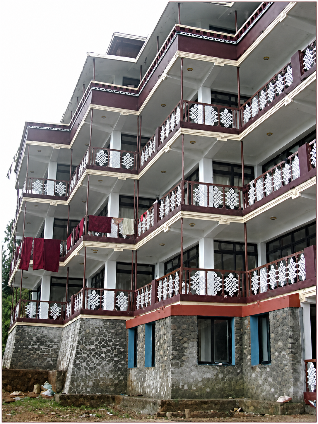 Aryatara School